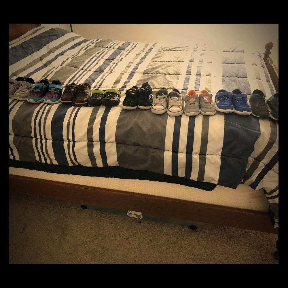 9 pair of 8C shoes